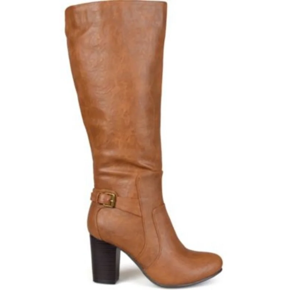 Journee Collection Womens Brown Buckle Accent Padded Carver Round Toe Block Heel - Picture 2 of 7